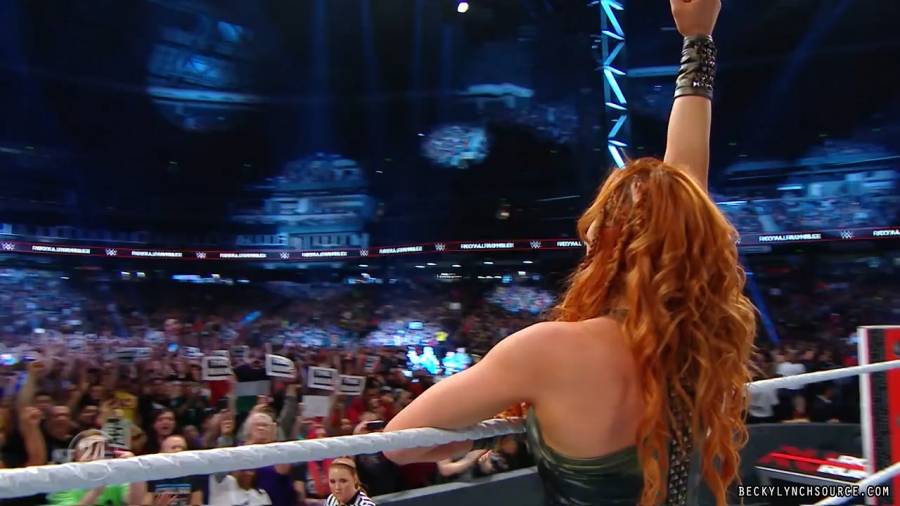 beckywwe24theman_Still3460.jpg