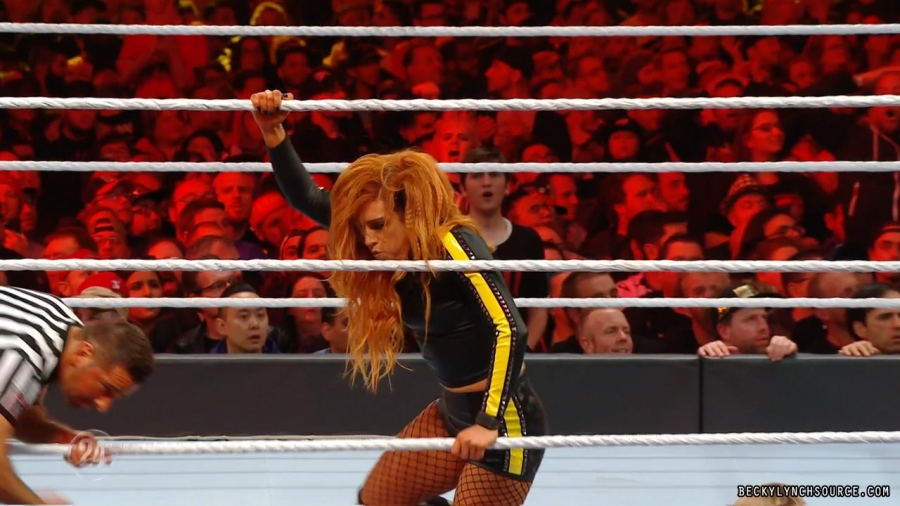 beckywwe24theman_Still4449.jpg