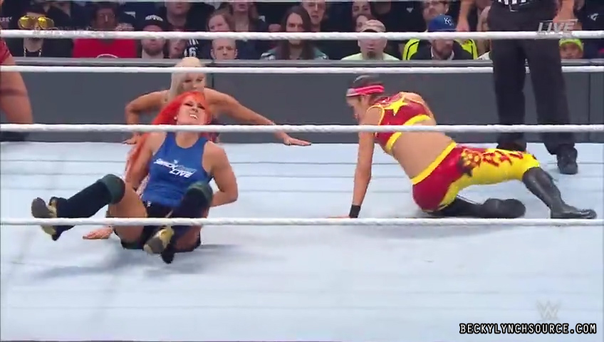 Becky20161120_Still1734.jpg