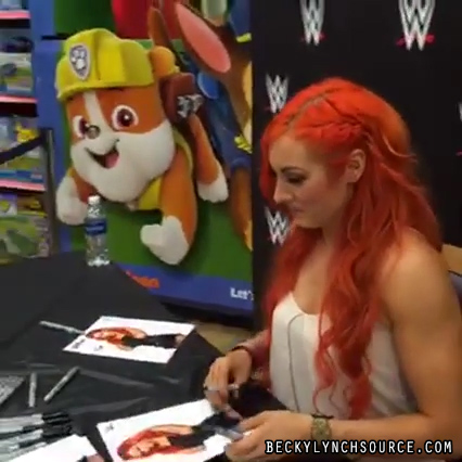 BeckyFB20160820_Still844.jpg BeckyFB20160820_Still844.jpg