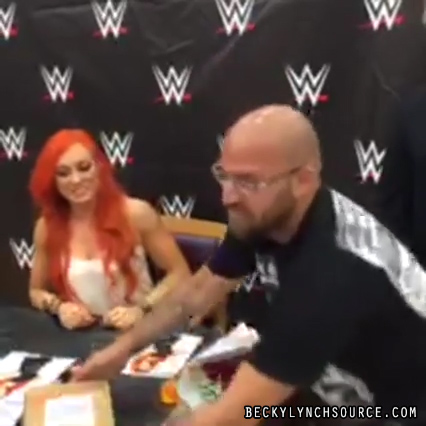 BeckyFB20160820_Still957.jpg BeckyFB20160820_Still957.jpg