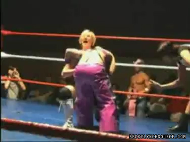 Rebecca_Knox_vs_Lufisto_Still043.jpg