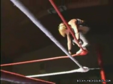 Rebecca_Knox_vs_Lufisto_Still638.jpg