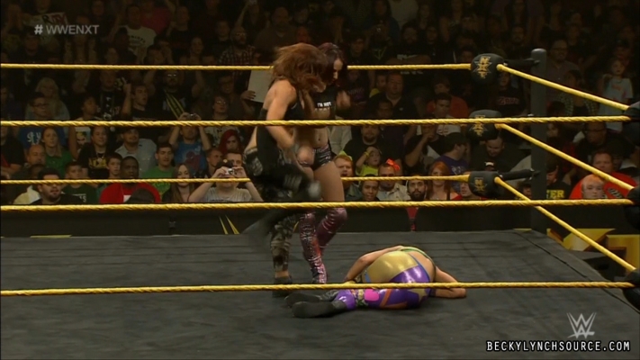 Click to view full size image
==============
Becky20141127_Still099.jpg Becky20141127_Still099.jpg