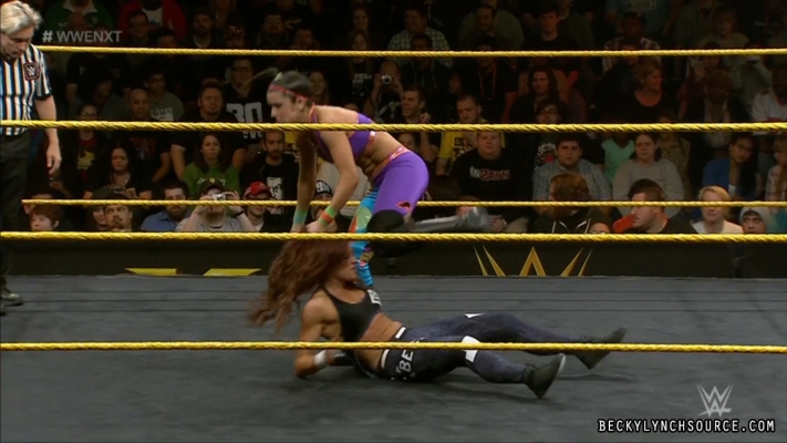 Click to view full size image
==============
Becky20151218_Still149.jpg Becky20151218_Still149.jpg