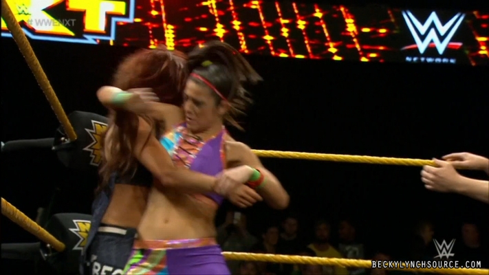 Click to view full size image
==============
Becky20151218_Still191.jpg Becky20151218_Still191.jpg