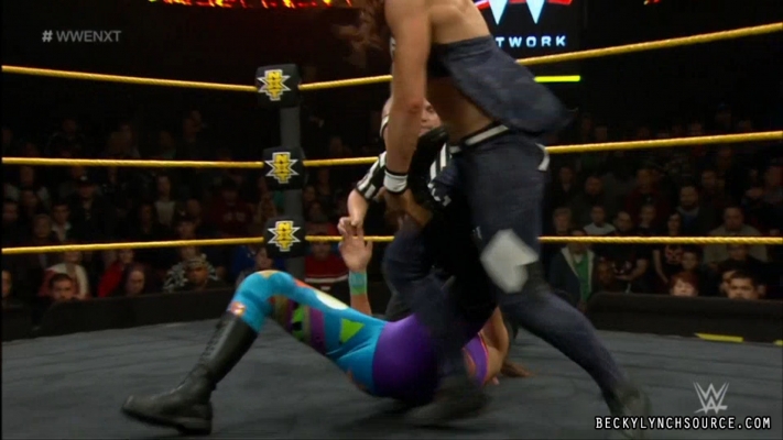 Click to view full size image
==============
Becky20151218_Still317.jpg Becky20151218_Still317.jpg