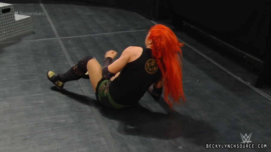 Click to view full size image
==============
Becky20160715_Still326.jpg Becky20160715_Still326.jpg