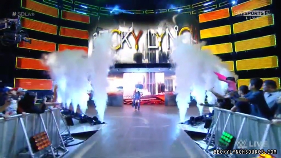 Becky20170214_Still022.jpg