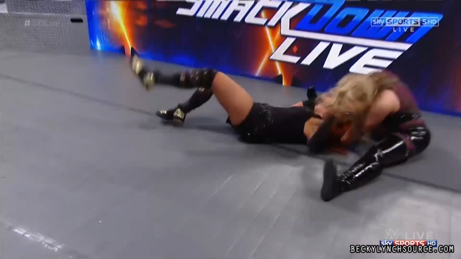 Becky20170314_Still385.jpg