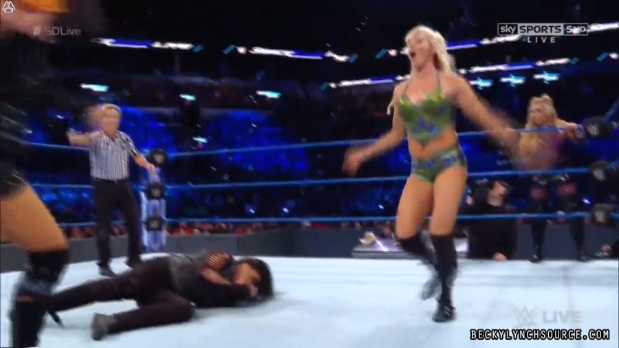 Click to view full size image
==============
Becky20170711_Still450.jpg Becky20170711_Still450.jpg