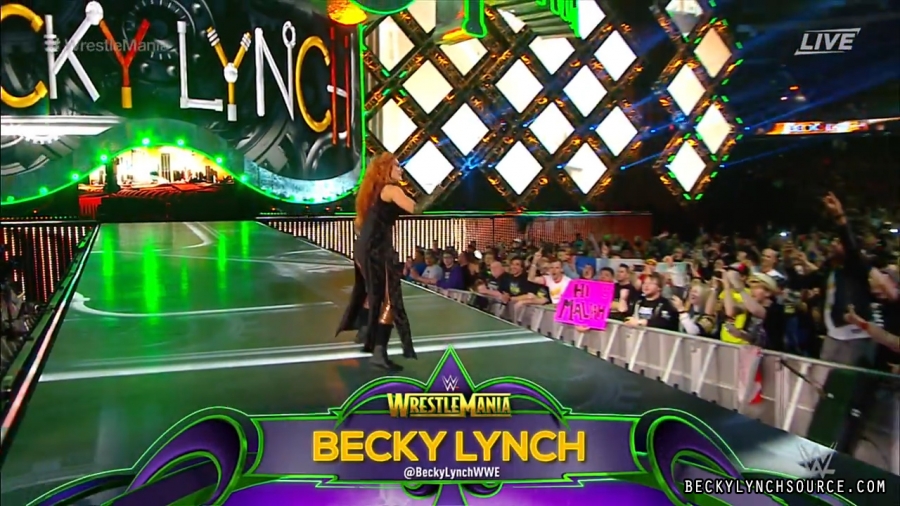 BeckyPPV20180408_Still056.jpg