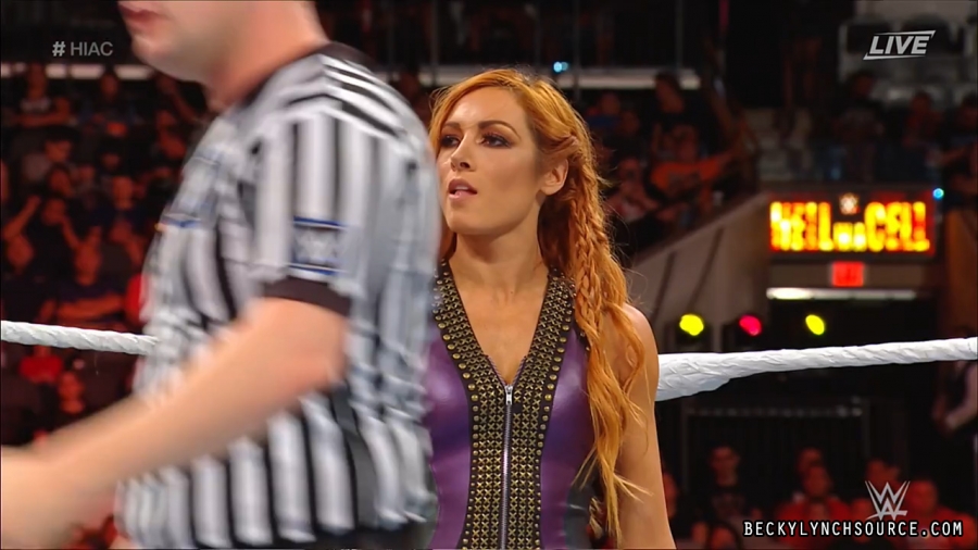 BeckyPPV20180916_Still490.jpg