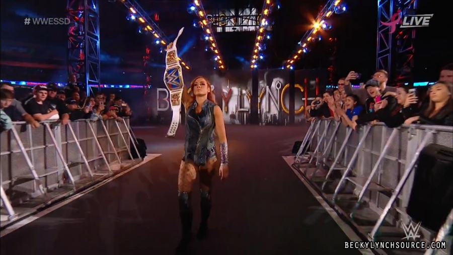 BeckyPPV20181006_Still048.jpg