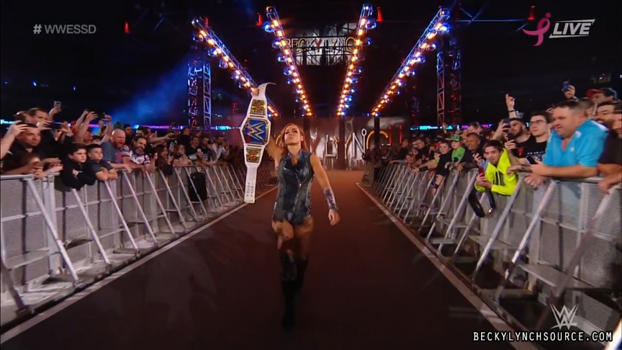 BeckyPPV20181006_Still061.jpg