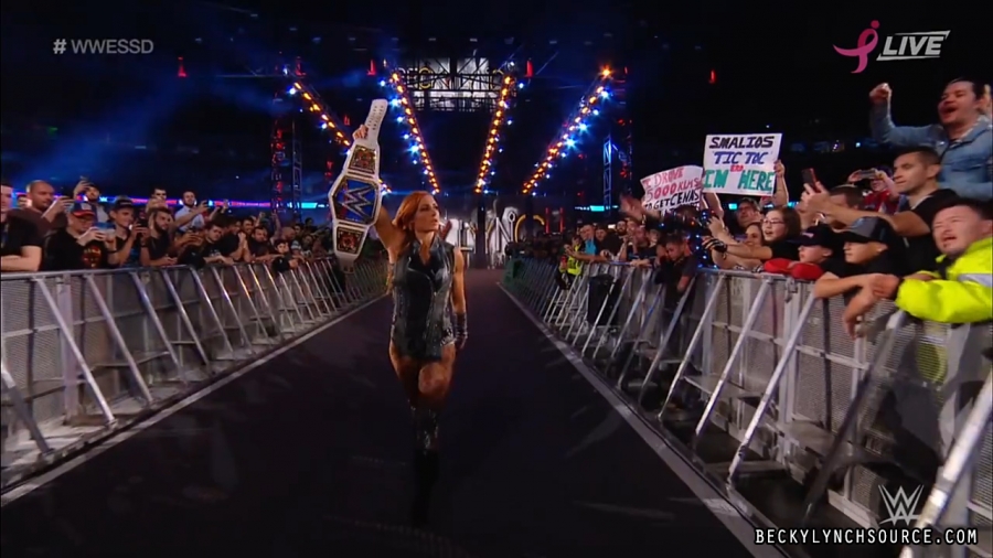 BeckyPPV20181006_Still062.jpg