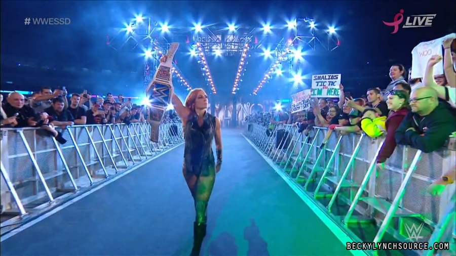 BeckyPPV20181006_Still065.jpg