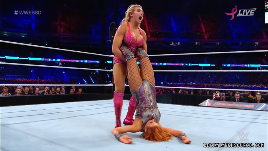 BeckyPPV20181006_Still1451.jpg