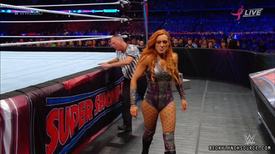 BeckyPPV20181006_Still594.jpg