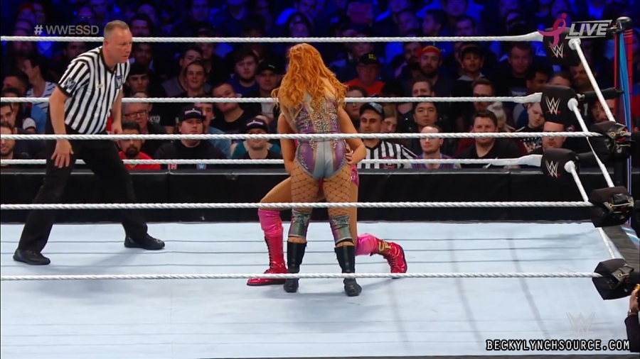 BeckyPPV20181006_Still690.jpg