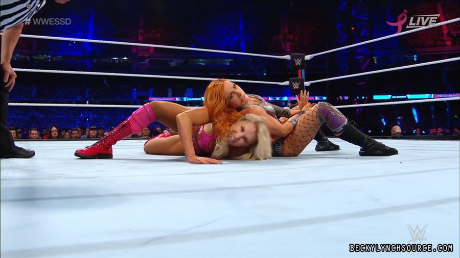 BeckyPPV20181006_Still814.jpg