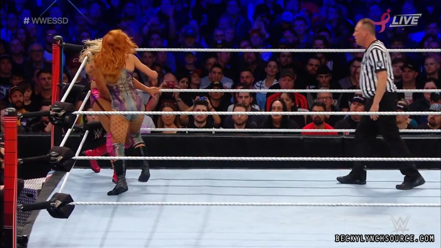 BeckyPPV20181006_Still980.jpg