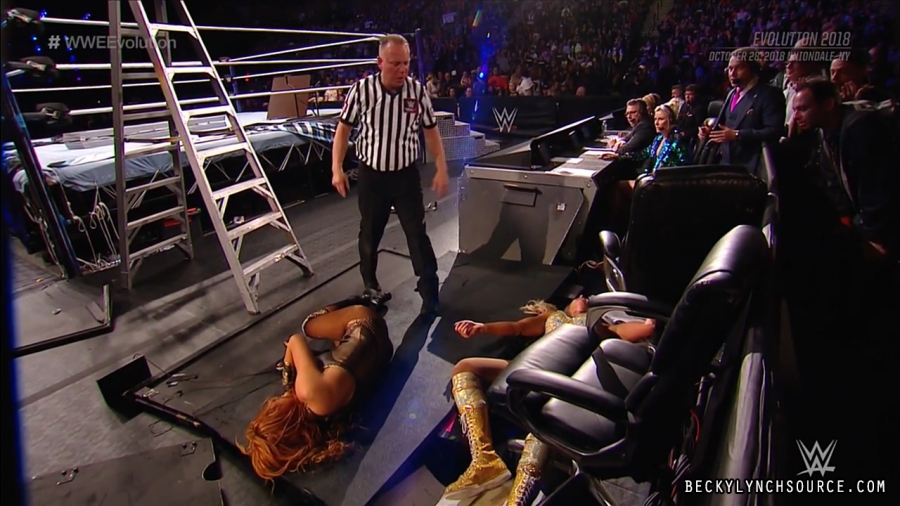 BeckyPPV20181028_Still2990.jpg