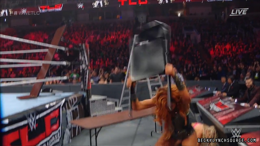 BeckyPPV20181216_Still1086.jpg