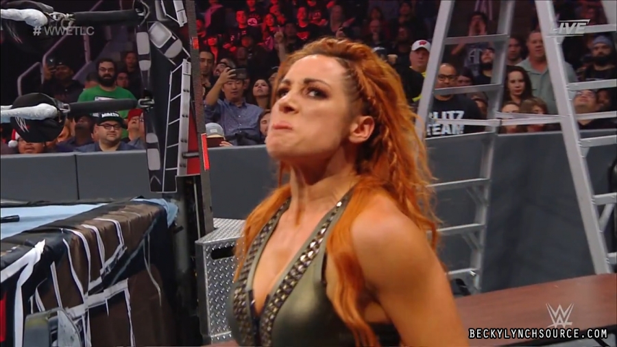 BeckyPPV20181216_Still1100.jpg