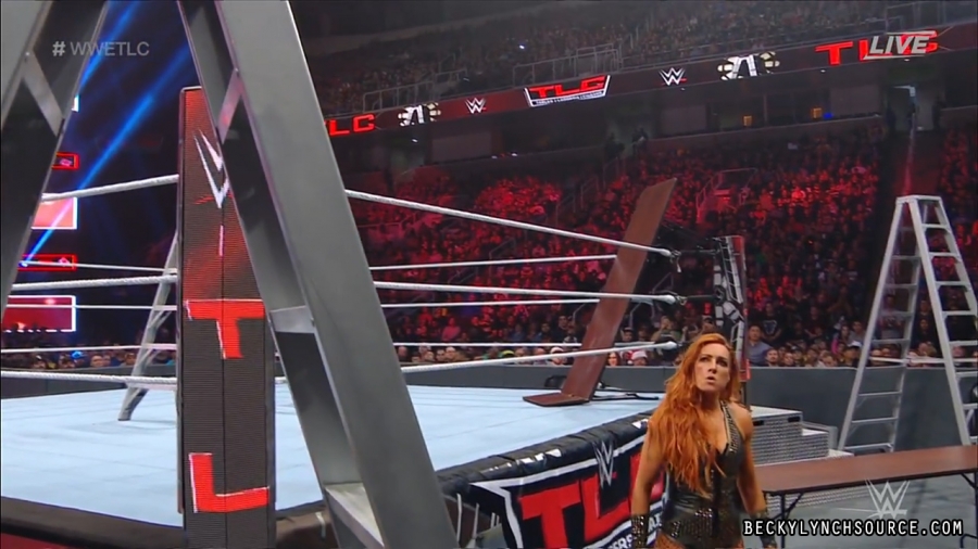 BeckyPPV20181216_Still1169.jpg