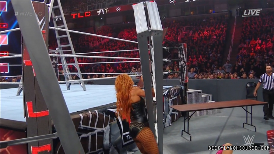 BeckyPPV20181216_Still1214.jpg