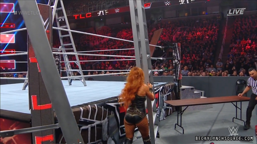 BeckyPPV20181216_Still1218.jpg