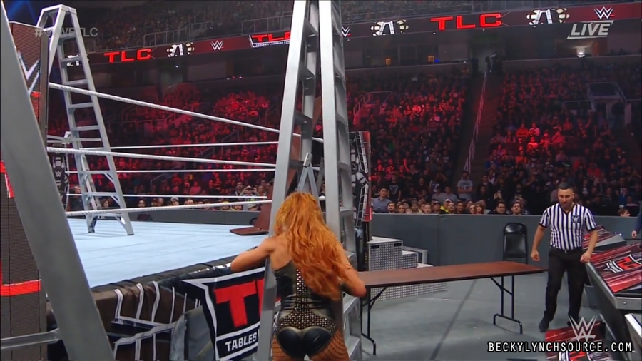 BeckyPPV20181216_Still1223.jpg