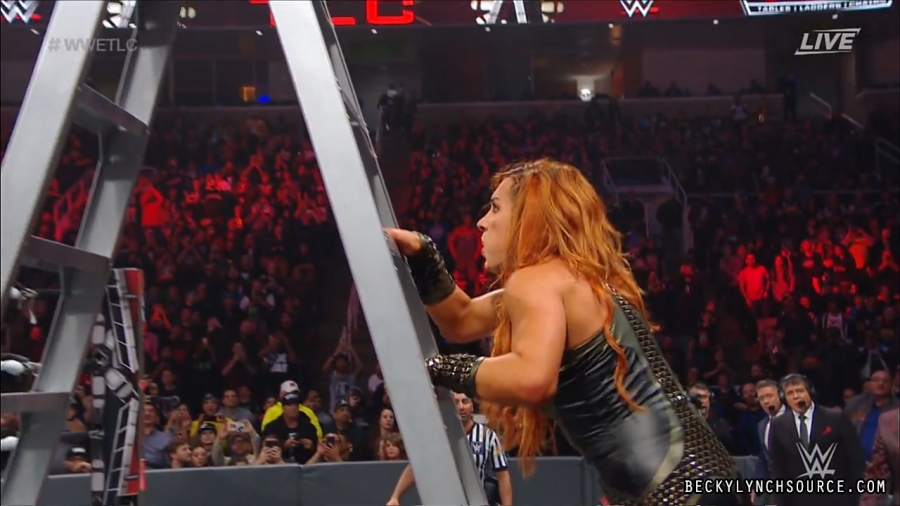 BeckyPPV20181216_Still1305.jpg