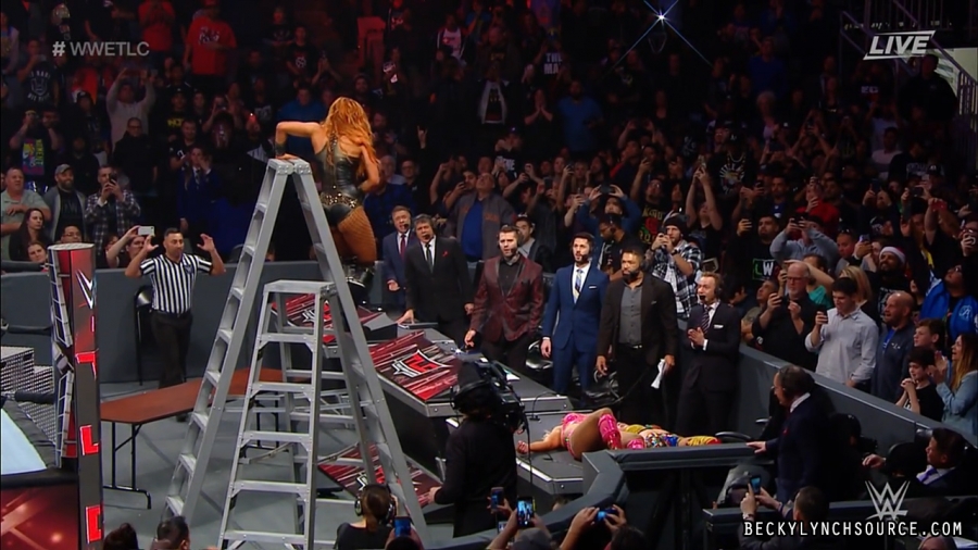 BeckyPPV20181216_Still1312.jpg