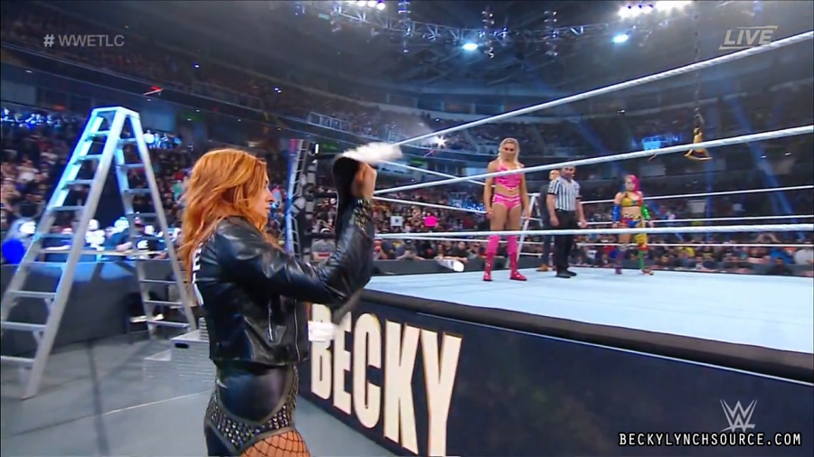 BeckyPPV20181216_Still360.jpg