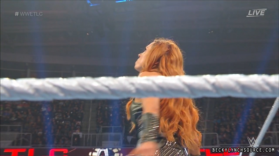 BeckyPPV20181216_Still561.jpg