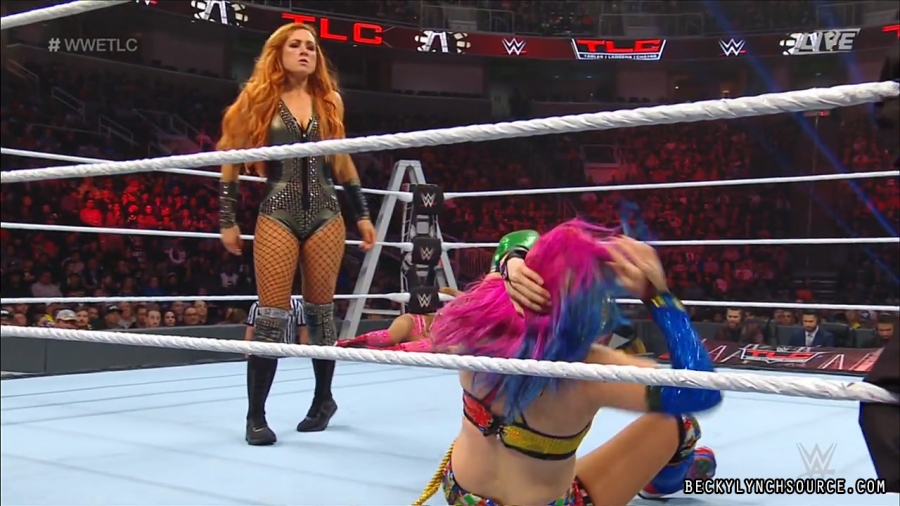 BeckyPPV20181216_Still680.jpg