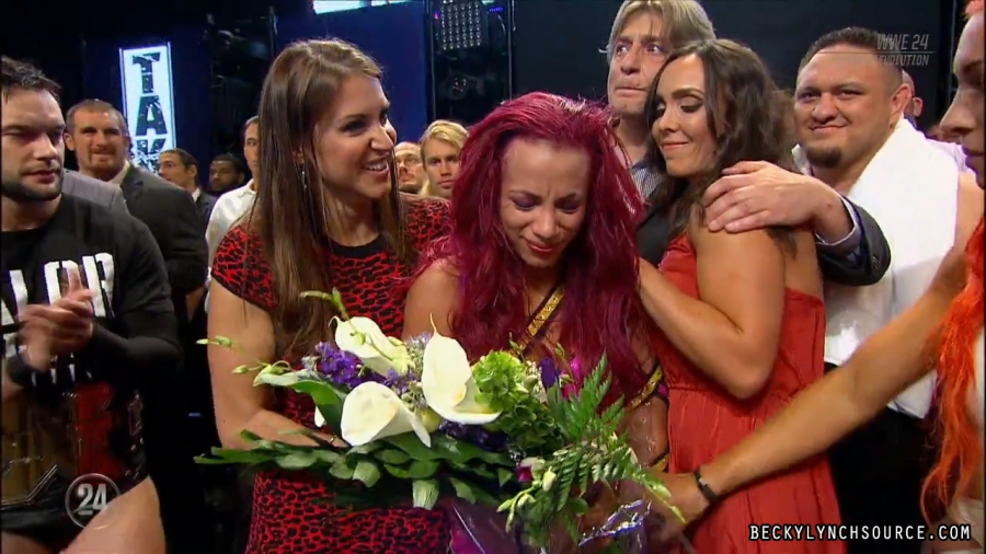 BeckyWWE24WomensEvolution_Still268.jpg