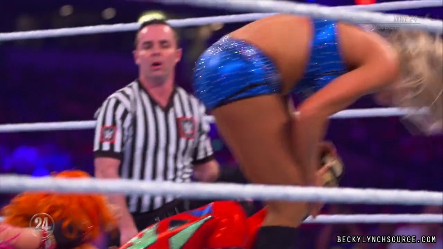 BeckyWWE24WomensEvolution_Still421.jpg