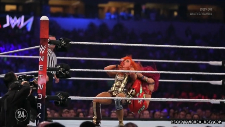 BeckyWWE24WomensEvolution_Still431.jpg