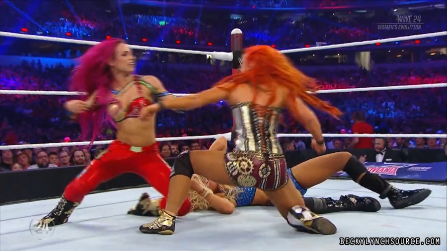 BeckyWWE24WomensEvolution_Still471.jpg