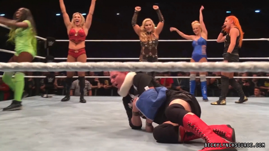 Click to view full size image
==============
BeckyYT20171111_Still110.jpg BeckyYT20171111_Still110.jpg