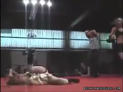 sRebecca_Knox_vs__Daizee_Haze_-_SHIMMER_Still191.jpg