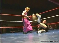 Rebecca_Knox_vs_Lufisto_Still310.jpg