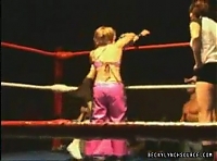 Rebecca_Knox_vs_Lufisto_Still334.jpg