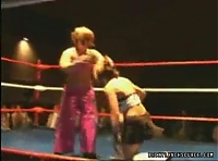 Rebecca_Knox_vs_Lufisto_Still426.jpg