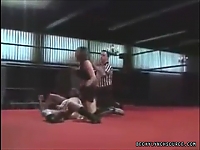 sRebecca_Knox_vs__Daizee_Haze_-_SHIMMER_Still350.jpg