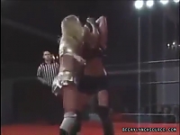 sRebecca_Knox_vs__Daizee_Haze_-_SHIMMER_Still740.jpg